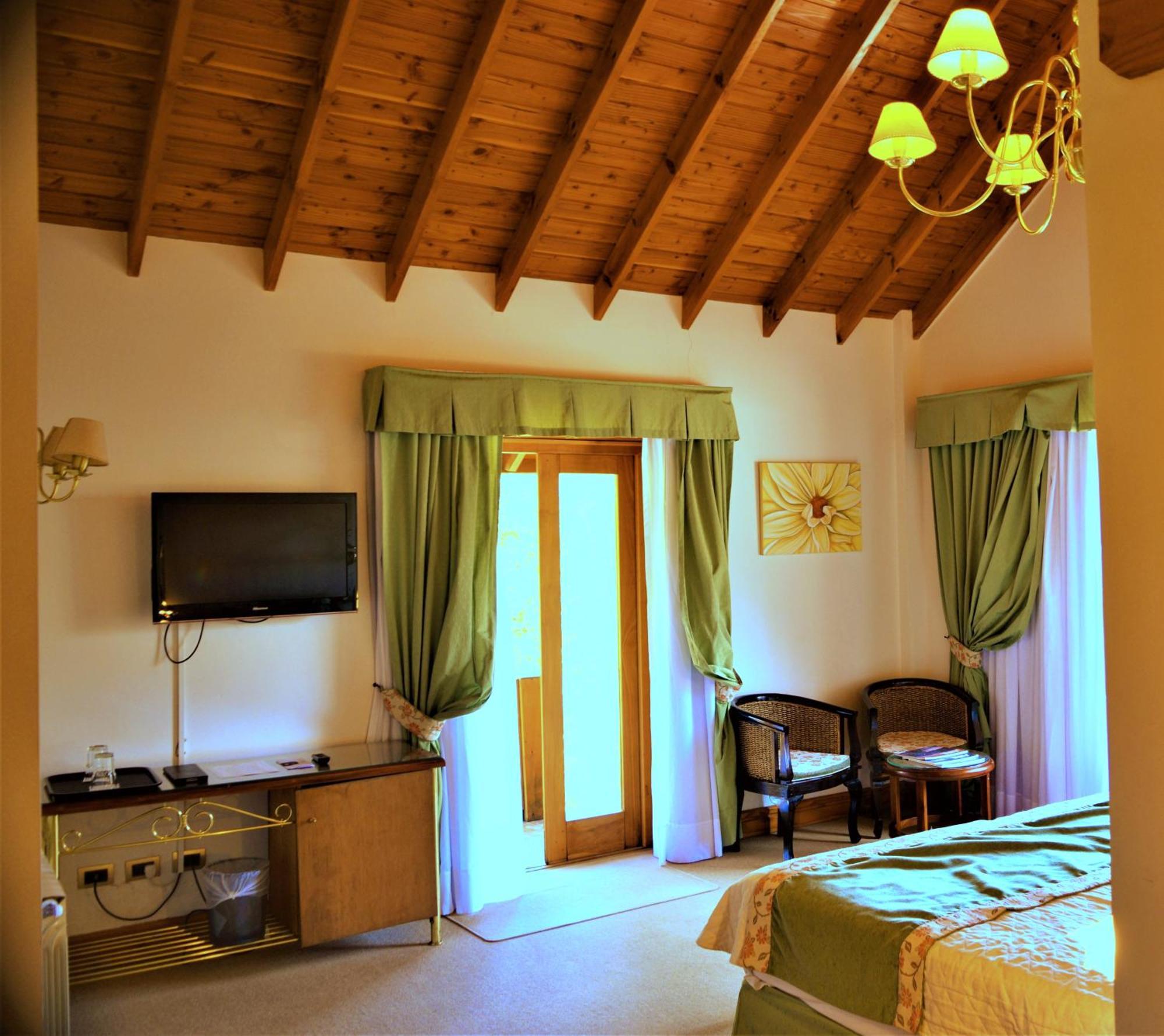 Hosteria Patagon Villa La Angostura Rom bilde
